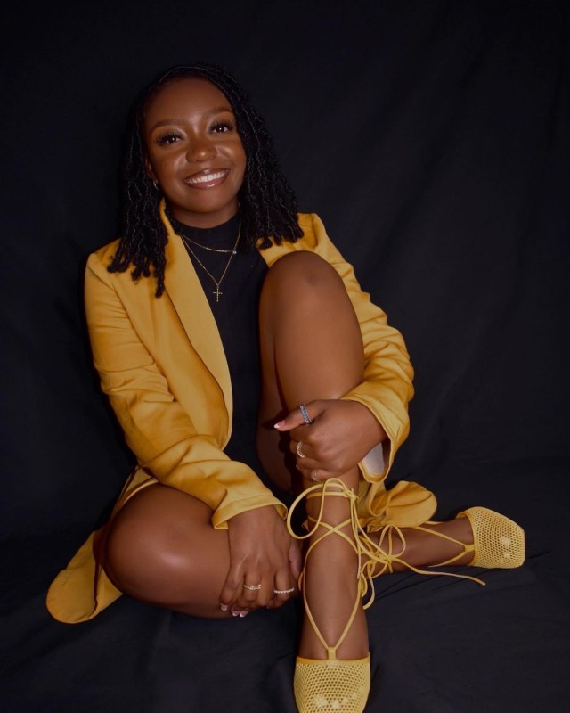 7 Ways to find your style and How to style an outfit 5 D953D5AF 49E6 4C52 853B EE0C737F5FFE