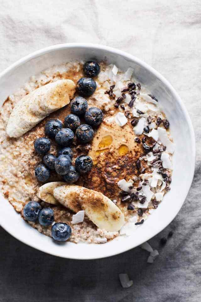 Quick and Easy Recipes for College Students 3 Nourishing Oatmeal Breakfast Bowl 5