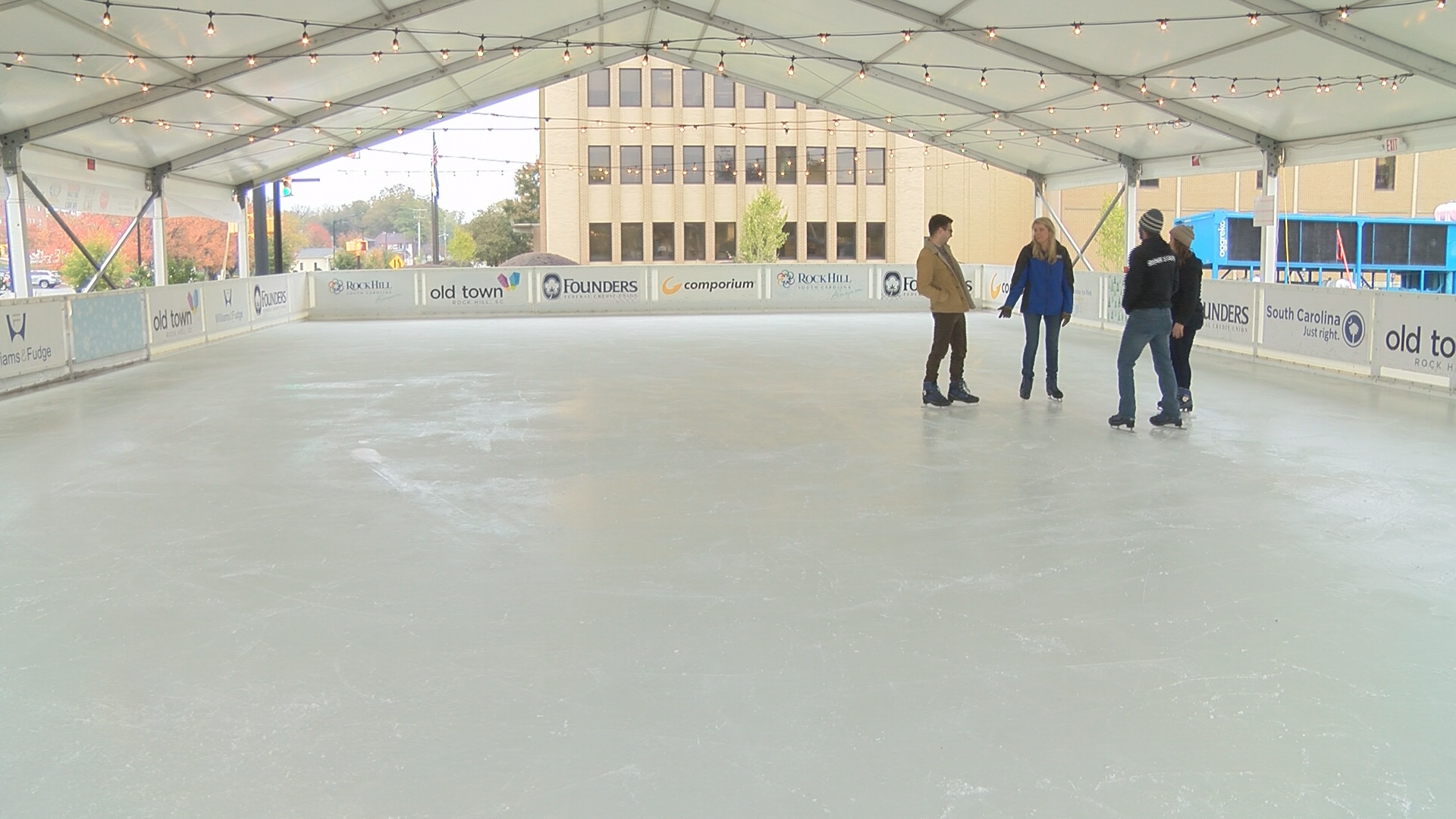 Getting into the Holiday Spirit 9 XGKCYYVX6BEIXHZ7P2NUDSTF4U