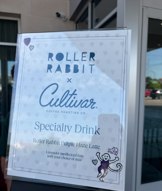 Roller Rabbit on the Road: Rallying School Spirit at TCU 4 IMG 2643 1